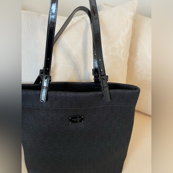 Michael Kors Tote bag Signature Logo Shopper - Picture 6 of 11